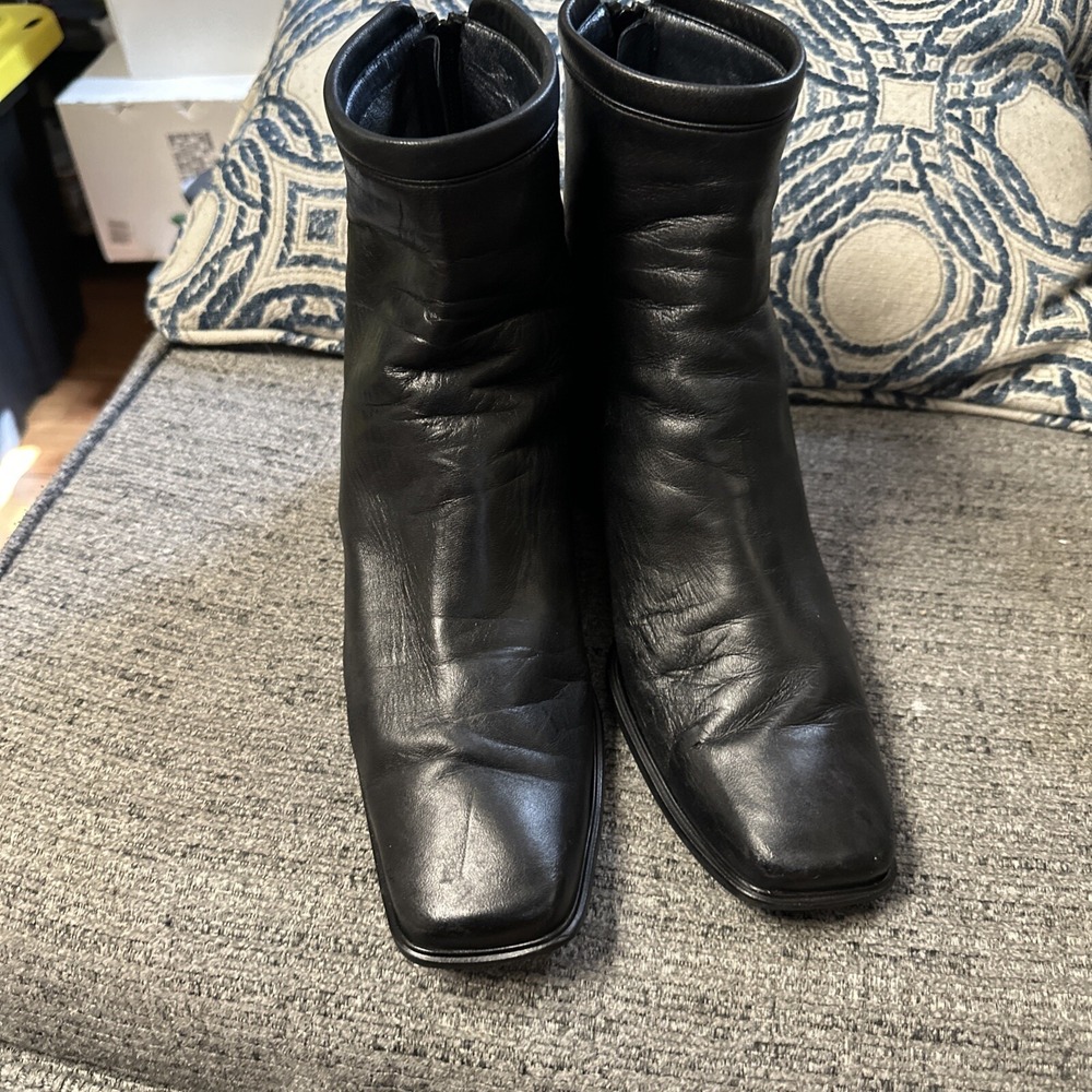 Stuart Weitzman Black Square Toe Bootie Size 9.5